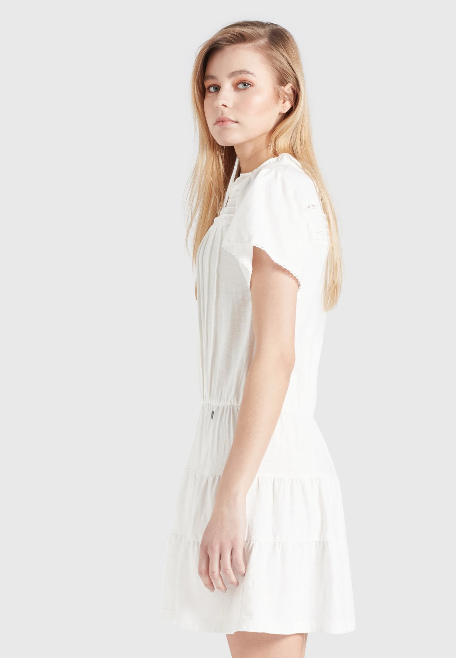 Khujo Kapua - Jurk - Weiß 7 Khujo Kapua - Jurk - Weiß - Afbeelding 5