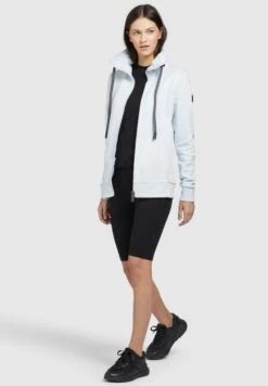 Khujo -Khujo 7b6f5b0c6b274838a8f4f9d6e283c97d