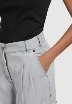 Khujo Elida - Shorts - Grey -Khujo a0efee9b6e114c598a157a1828940f67