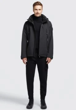 Khujo -Khujo c6c3549d557e425faf163c733a394af1