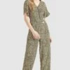 Khujo Borgia - Jumpsuit - Schwarz-Gelb Geblümt -Khujo e7802884b85d4ce78d9d1bdd6bf06f07